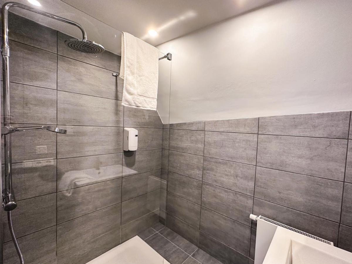 רורמונד B&B Aan De Markt מראה חיצוני תמונה